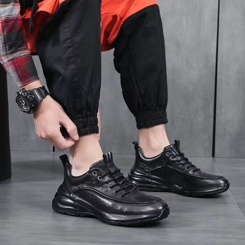 Men Sneakers Spring Autumn Light Breathable Running Outdoor Comfortable Leisure Lace Up Sports Shoes Male Vulcanized Shoes