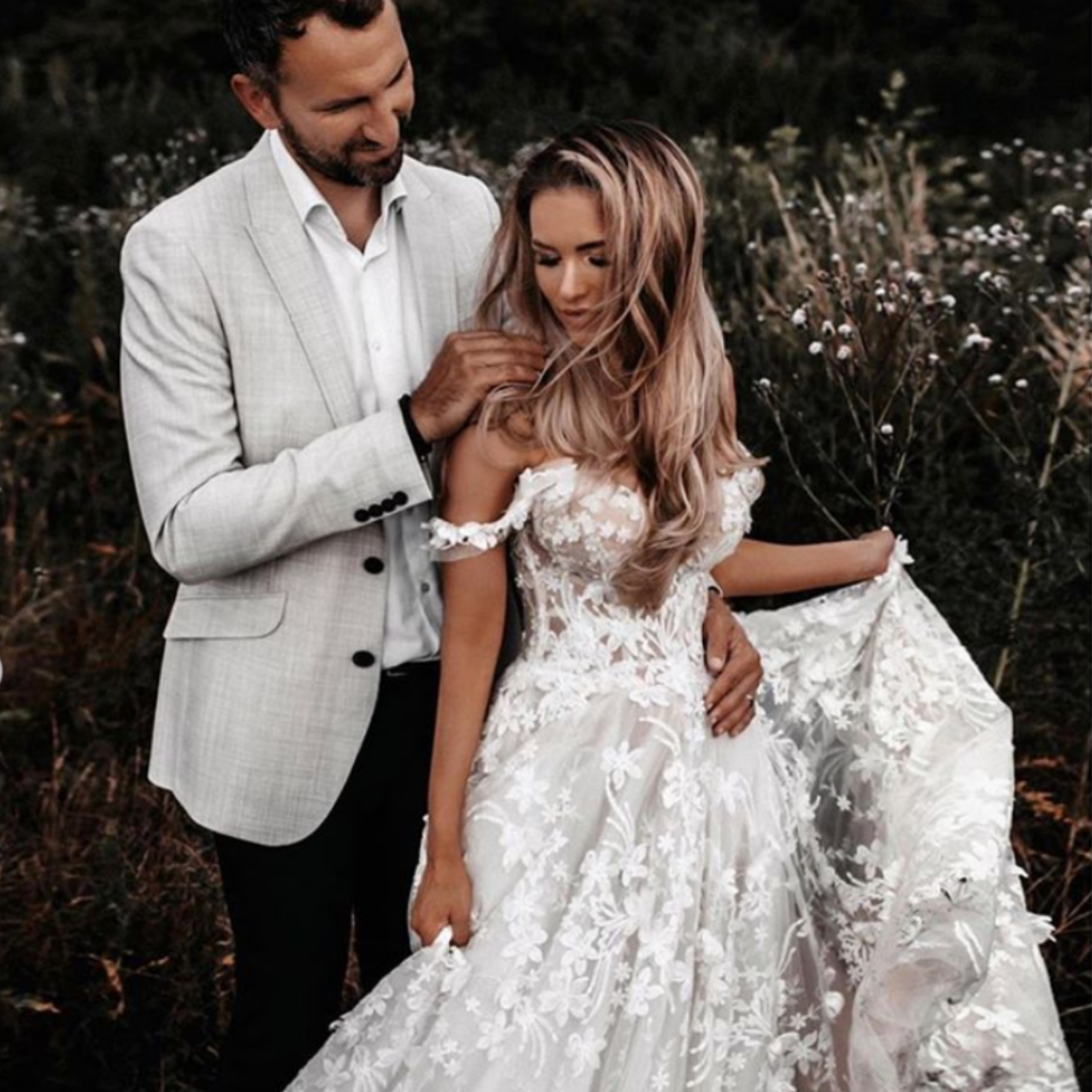 Romantic Ball Gown Wedding Dresses 2024 Sweetheart with Lace Appliques Beaded Bridal Dress Detachable Sleeve Tulle vestidos de novia 04