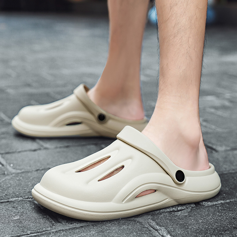 Men Sandals Slippers Outdoor Beach Comfortable Soft Clogs Mens Slippers Casual Shoes Garden Shoes Mens Beach Sandals Slippers