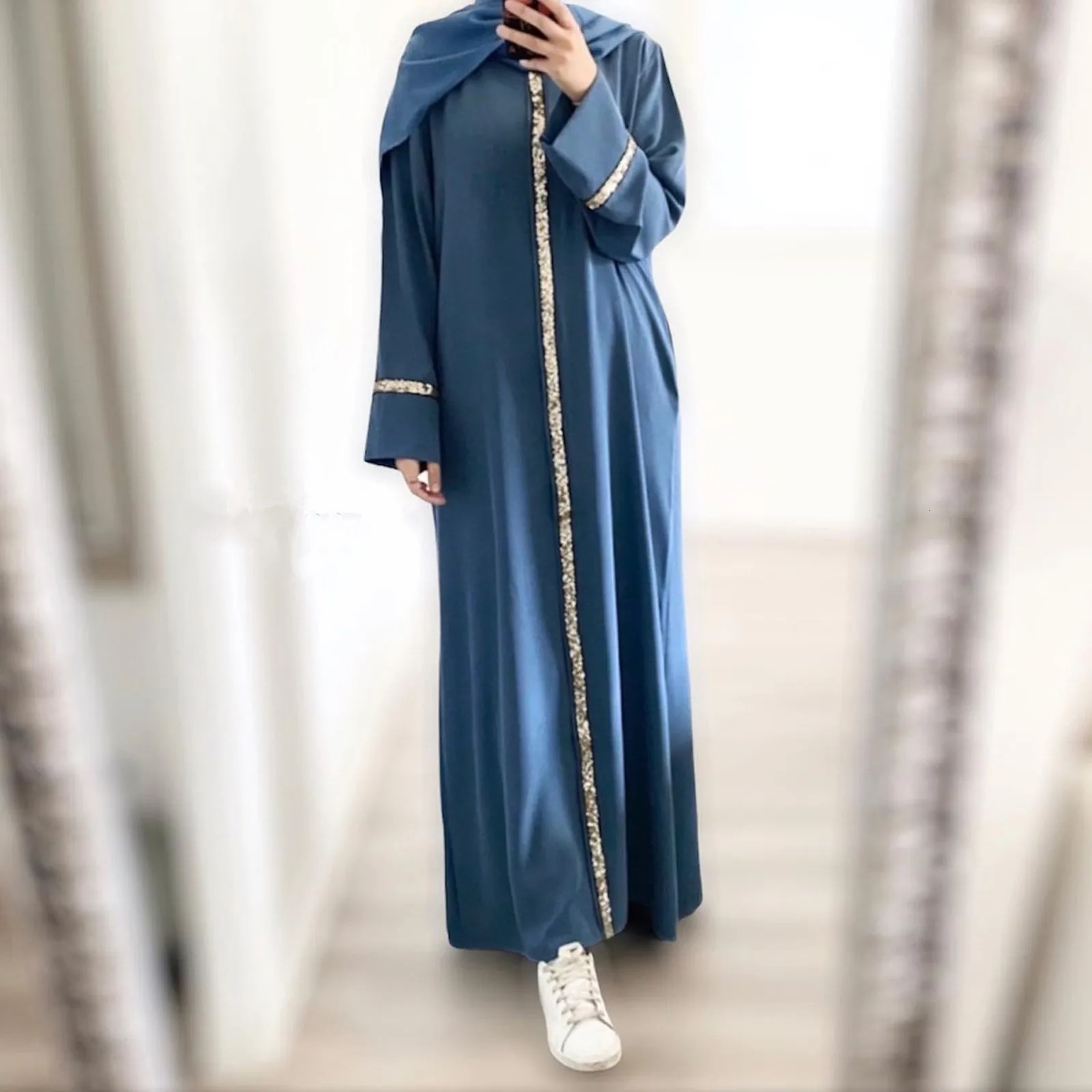 Elegant Muslim long dress with sequined Kaftan robe Malaysia Dubai Arab Abaya Islamic clothing elegant patchwork long dress 241111