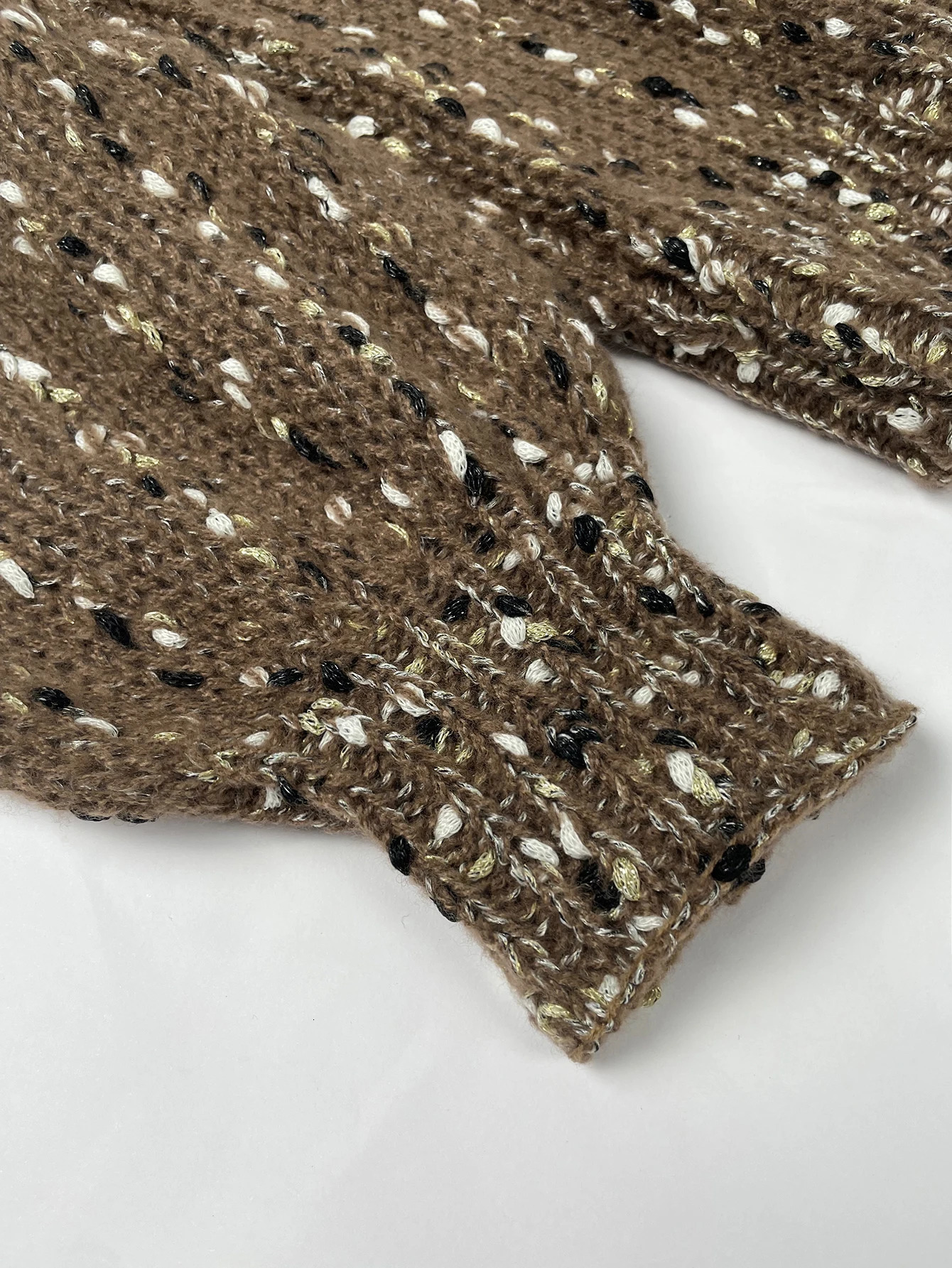 European and American womens casual sweater long sleeved round neck dot sweater 241113