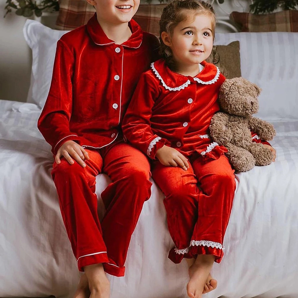 Christmas Kids Costume Red Velvet Long Sleeve Pyjamas Sets Family Match Toddler Boy Girl Robes Dress Suit Xmas Gift Clothes 241112