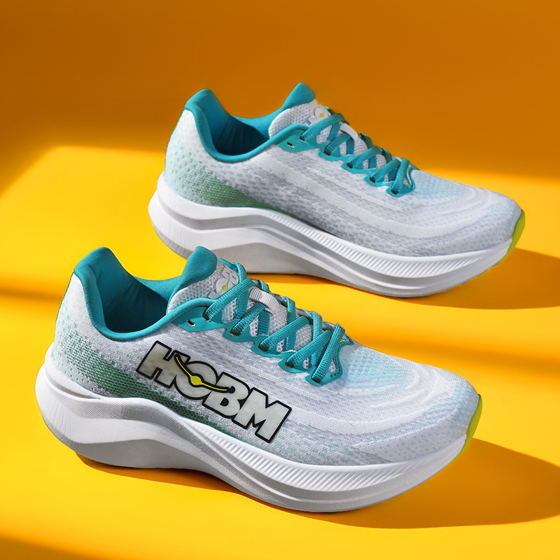 Summer New Mesh Ultra Light Sports and Casual Shoes Fashion and Trendy Shoes Running Men's Shoes