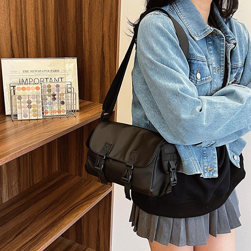 Totes Fashion Cool Casual Crossbody Bag Shoulder All-match Niche Messenger Waterproof Toog Style Small zhanyishengli