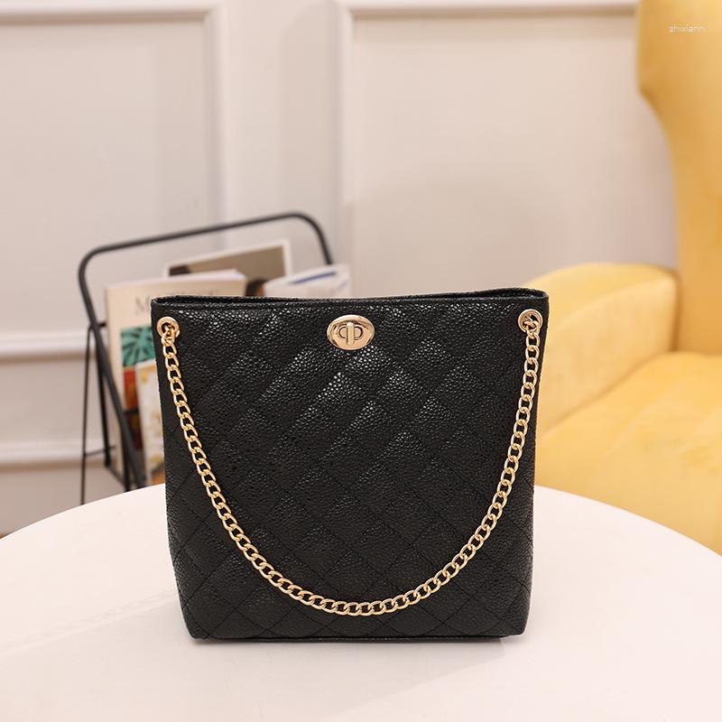 2025 NEW Drawstring Foreign Trade Fashion Lock Handbag Fresh Sweet Women's Bag Tote Shoulder Crossbody zhanyishengli