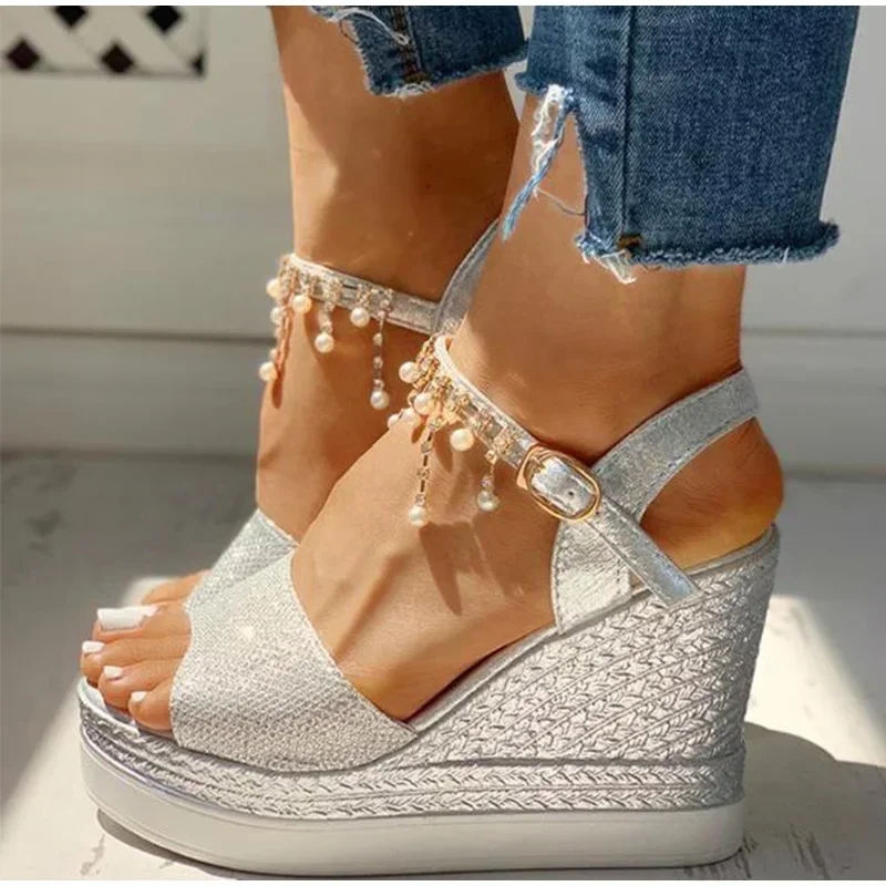 2025 new Women New Wedge Summer Bead Studded Detail Platform Sandals Buckle Strap Peep Toe Thick Bottom Casual Shoes Ladies bdeb