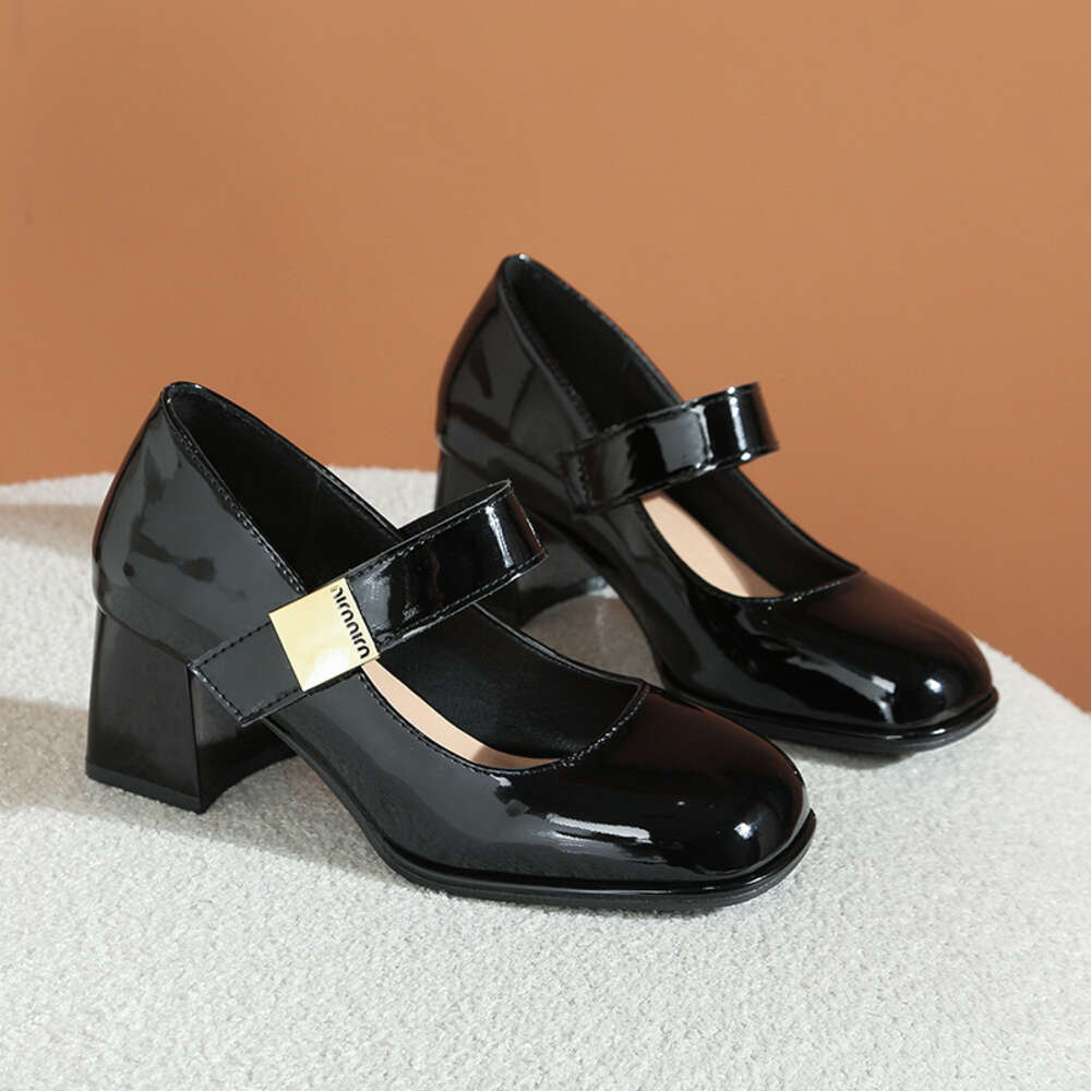 French Mary Jane 2024Jk Women's High Heels Thick Heel One Piece With Shallow Mouth Waterproof Platform Leather Shoes