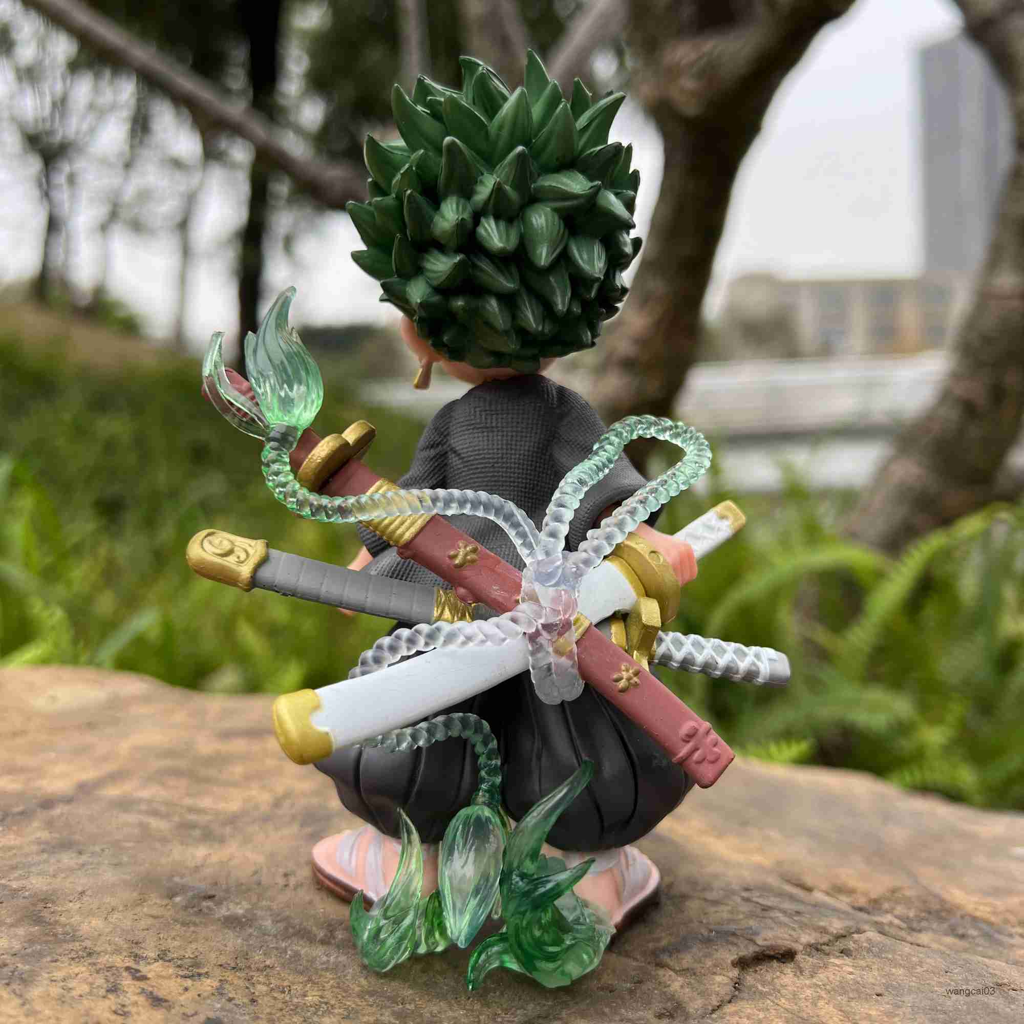 Action Toy Figures 14CM ONE PIECE Roronoa Zoro Action Figure Cartoon Doll Car Anime Model Decorations PVC Toy Gift