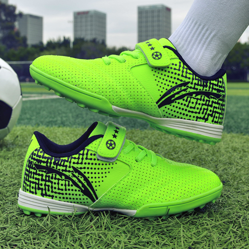 Children Soccer Shoes Professional Training Boots Men Soccer Cleats Sneakers Kids Turf Futsal Football Shoes for Boys