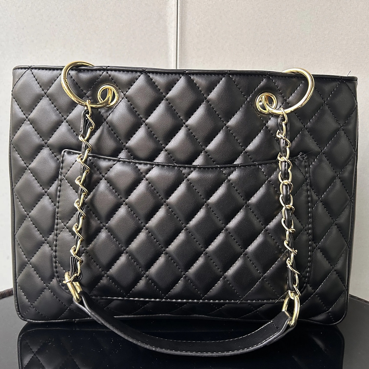 Luxurys Designer bag Famous Black Emboss leather Woman Shoulder bag Tassels Totes Women Handbags Ladys Letter Messenger Female Evening Bags