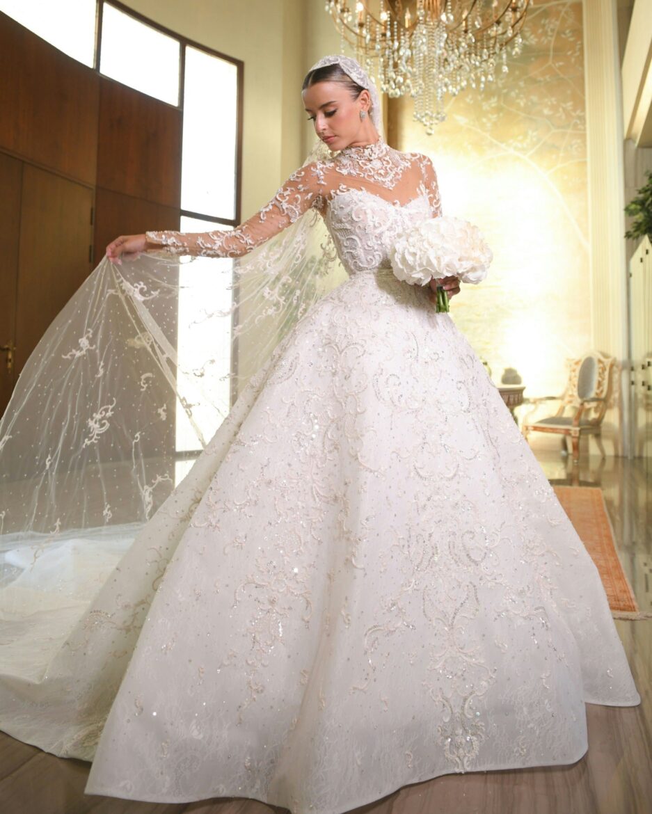 Elegant Sweetheart Wedding Dress Off the Shoulder Lace Appliques Backless Tulle Bridal Gown Button Vestidos De Novia 01