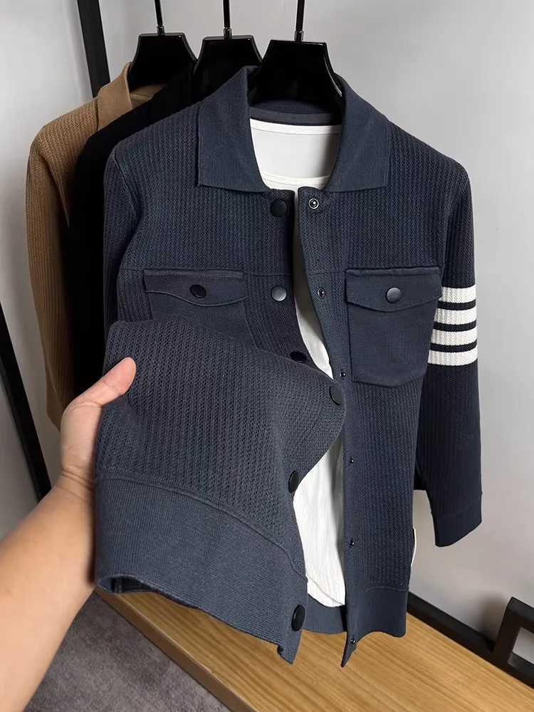 New Arrival Luxury brand mens pocket knitted jacket high-end fashion hardcover striped Korean casual spring and autumn sweater cardigan coat Z241112