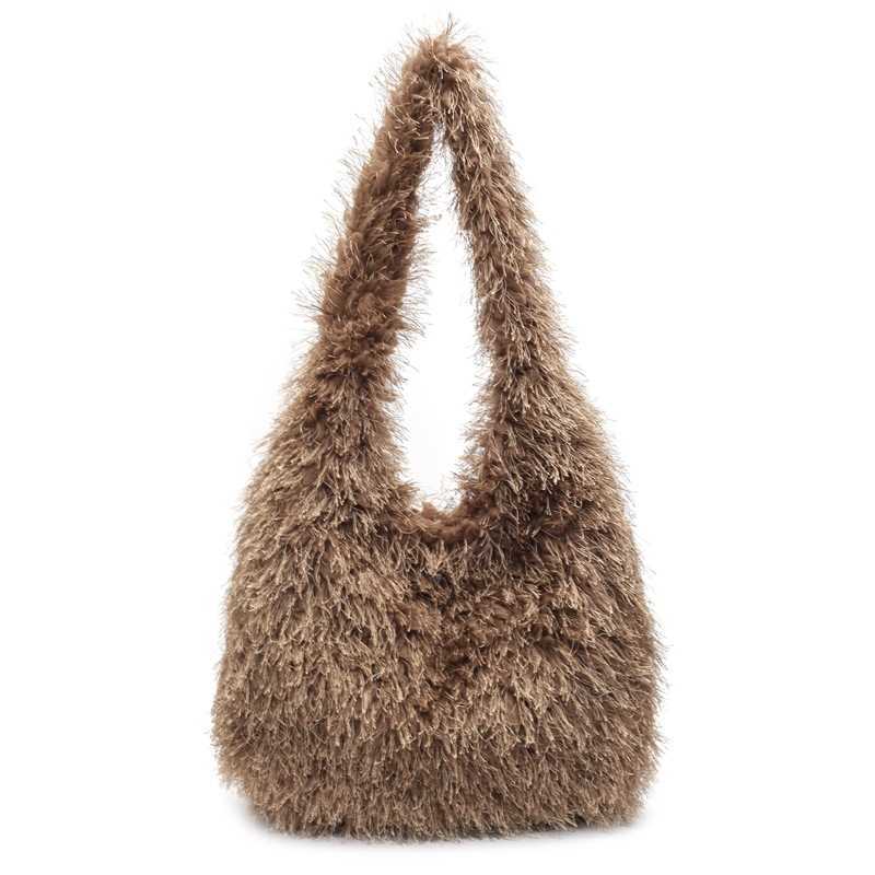 Small Korean version popular plush shoulder bag for women 2024, large capacity versatile tote bag, fashionable and simple handbag 241113