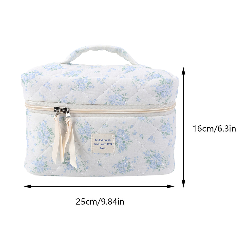 Women Floral Makeup Bag Large Capacity Quilted Cosmetic Organizer Bag Aesthetic Portable Cosmetic Pouch Soft for Outdoor Travel