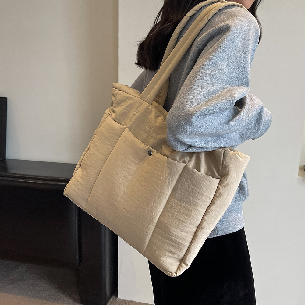 Large capacity Space Cloth Padded Shoulder Bag for Women 2023 Korean Fashion Designer Soft Trends Winter Handbags and Purses Y2k