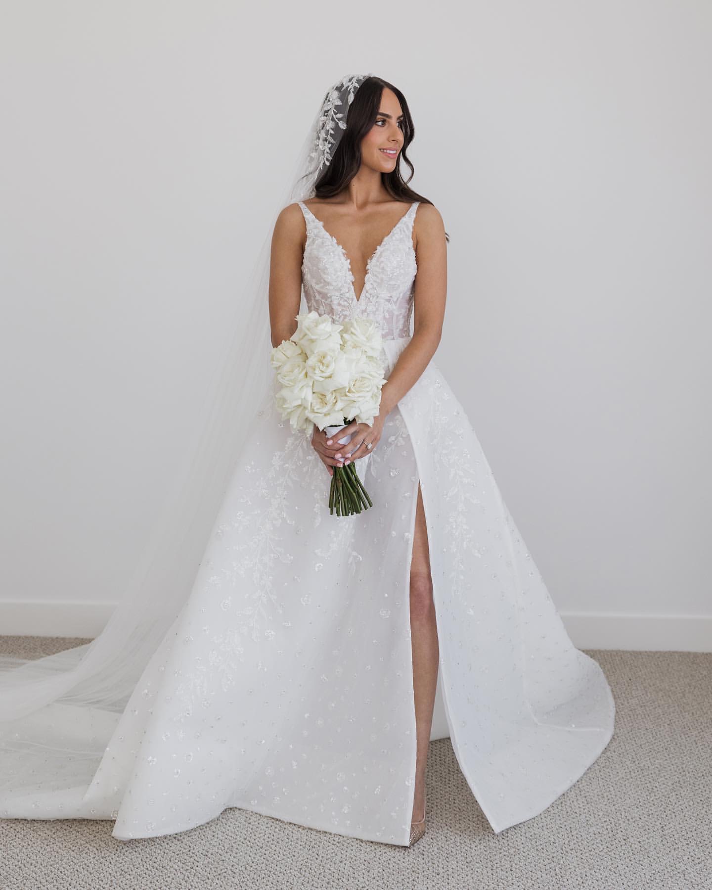 Boho A Line Dress For Bride V Neck Sequins Fulllace Wedding Dresses Bridal Gowns Vestidos Novia Thigh Split Backless Country Robe De Mariage 0515