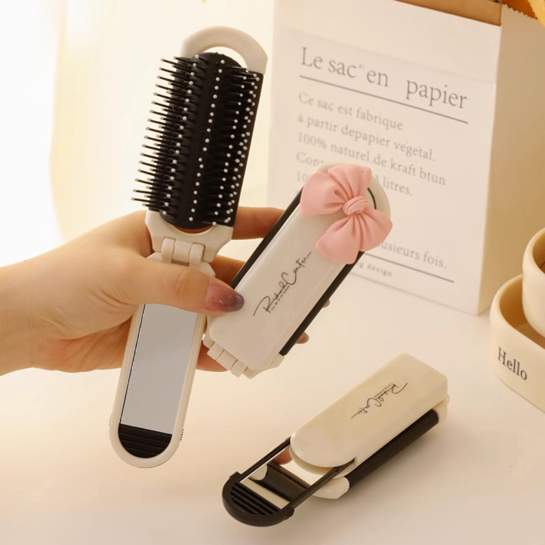 Mini Anti Static 2 in 1 Comb Folding Massage Mirror Set Air Bag Hair Comb Square Pocket Mirror Foldable Hair Brush Makeup Tool