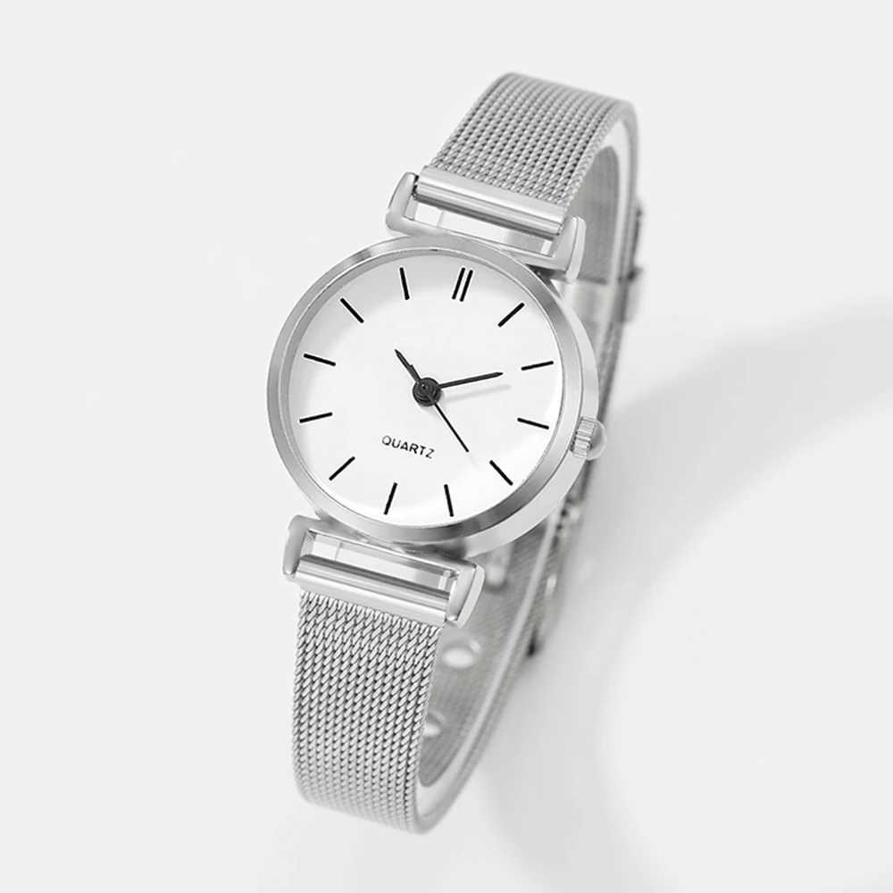 Womens Casual Quartz Watch Womens Fashion round Hands Quartz WatchXJ241109
