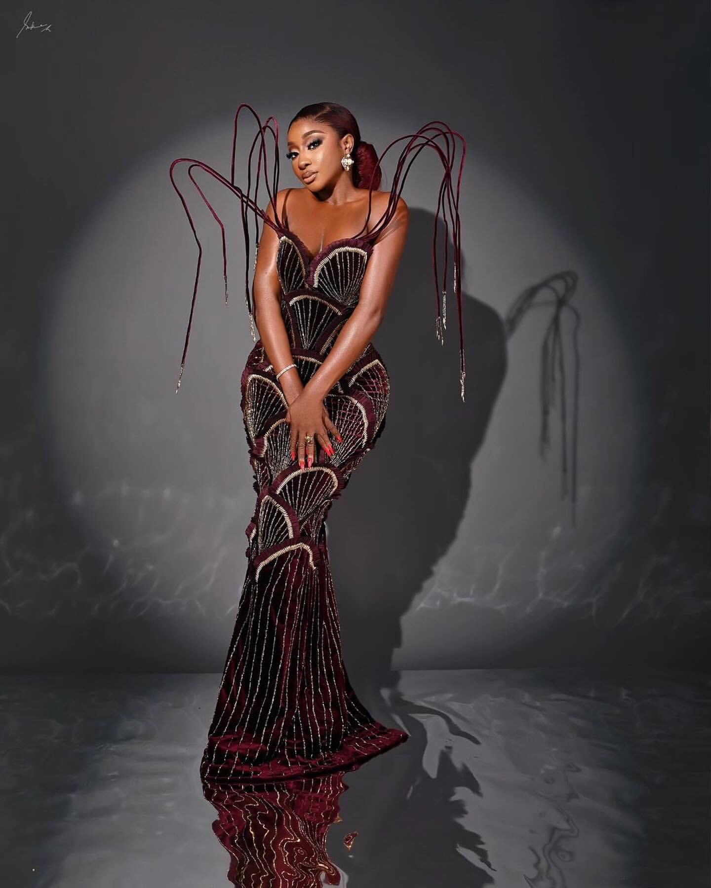 2024 Plus Size Burgundy Mermaid Prom Dresses For Special Occasions Beaded Embroidery Stylish Velvet Evening Party Birthday Gowns Dress For Women Vesti