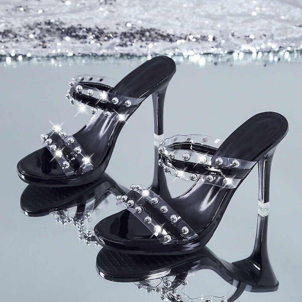 High Heeled Sandals for Women's Outerwear in Spring 2024, New Style French Fairy Rhinestone Transparent Thick Heel Crystal Flip Flop ddmythur