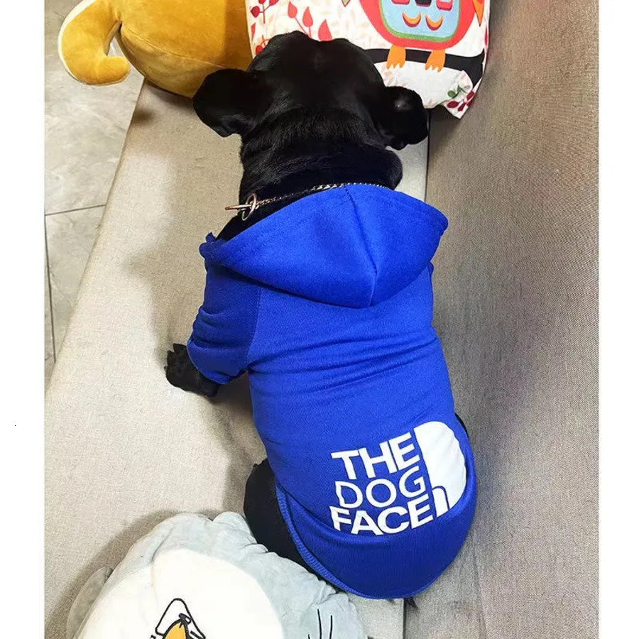 Designer Dogs Hoodie Pet Clothes Casual Wear Dog Apparel The Dog Face Pets Coat for Teddy Poodle Schnauzer Fashionable Autumn and Winter Warm Jackets 