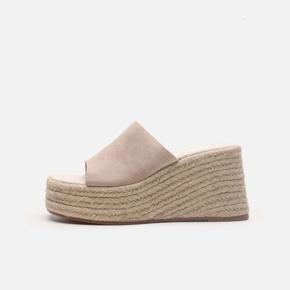 with Sloping Heels, Oversized for Women Wearing Thick Soled Sandals on the Outside ddmythur