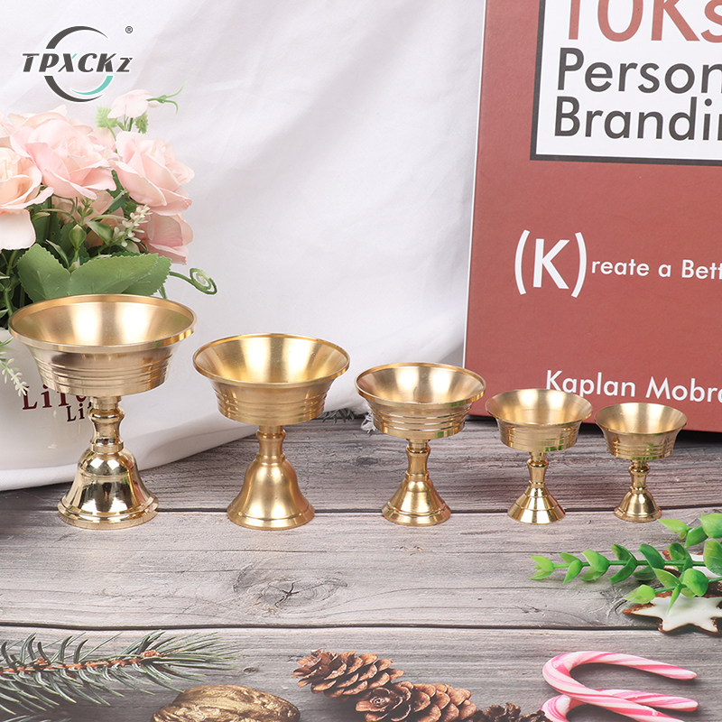 1pcs Multi-Size Golden Copper Alloy Craft Candle Holder Candlestick Candelabrum Festival Ornament Home Decor H260310