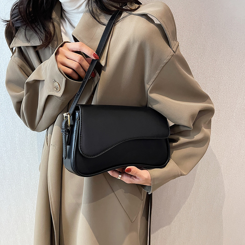 Vintage Leather Crossbody Bags for Women 2023 Brand Designer Female Small Flap Shoulder Underarm Bag Armpit Handbags and Purses