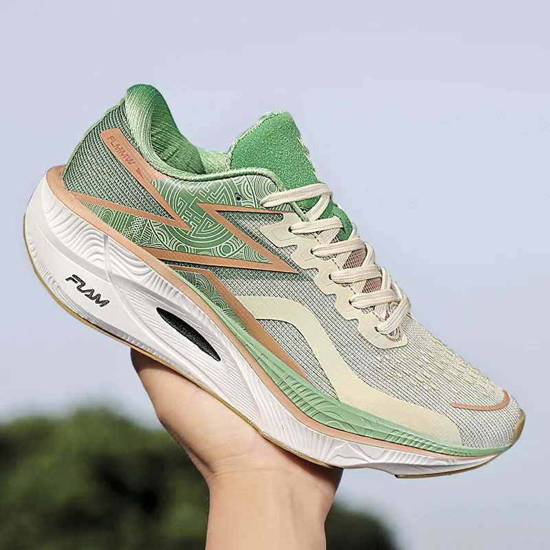Couple Running Shoes Luxury Design Outdoor Sports Cushioning Casual Walking Shoes Mesh Breathable Tennis Shoes for Men and WomenC250304