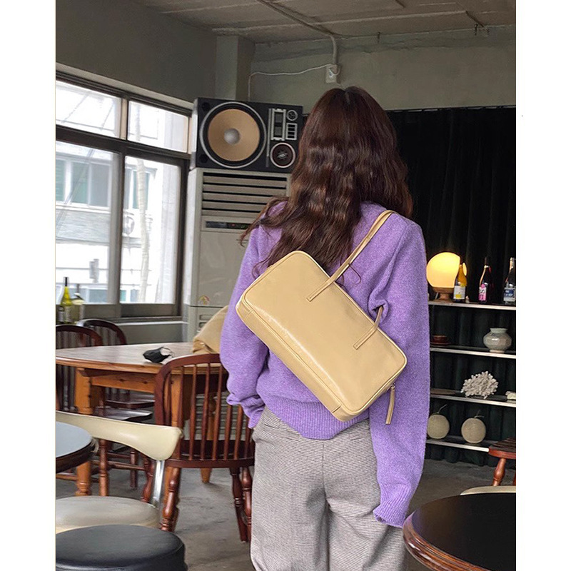 Simple Shoulder Capacity Real Leather Underarm New Worker Student Square Tote Women's Bag Patent Leather Zipper BagVoyage