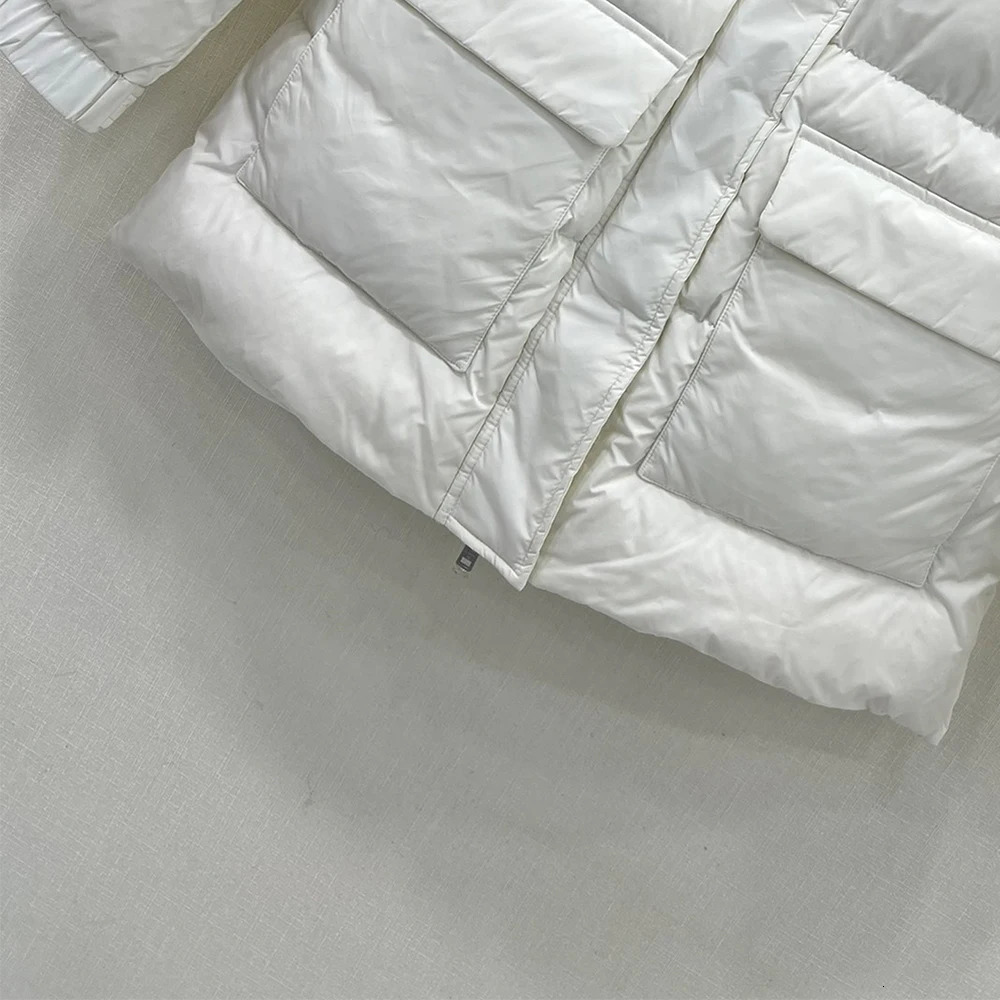 Womens high-quality fashionable hooded sweatshirt with brushed n down jacket original letter badge jacket 241112