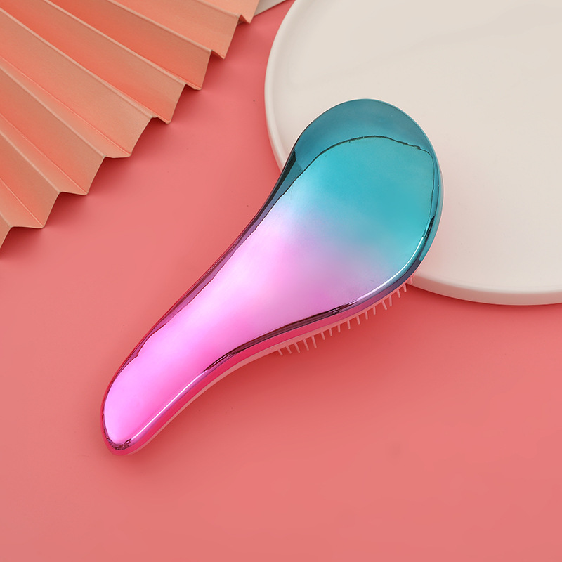 Trendy Gradient-Colored Hairbrush - Durable and Lightweight Beauty Accessory for Everyday Use