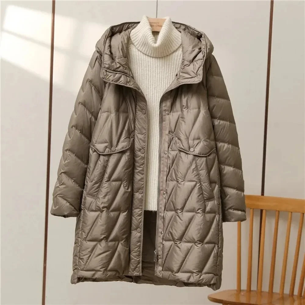 90% White Duck Down Jacket Winter Womens Fashion Loose and Versatile Ultra Thin Hooded High Quality Womens Puff Jacket 241112
