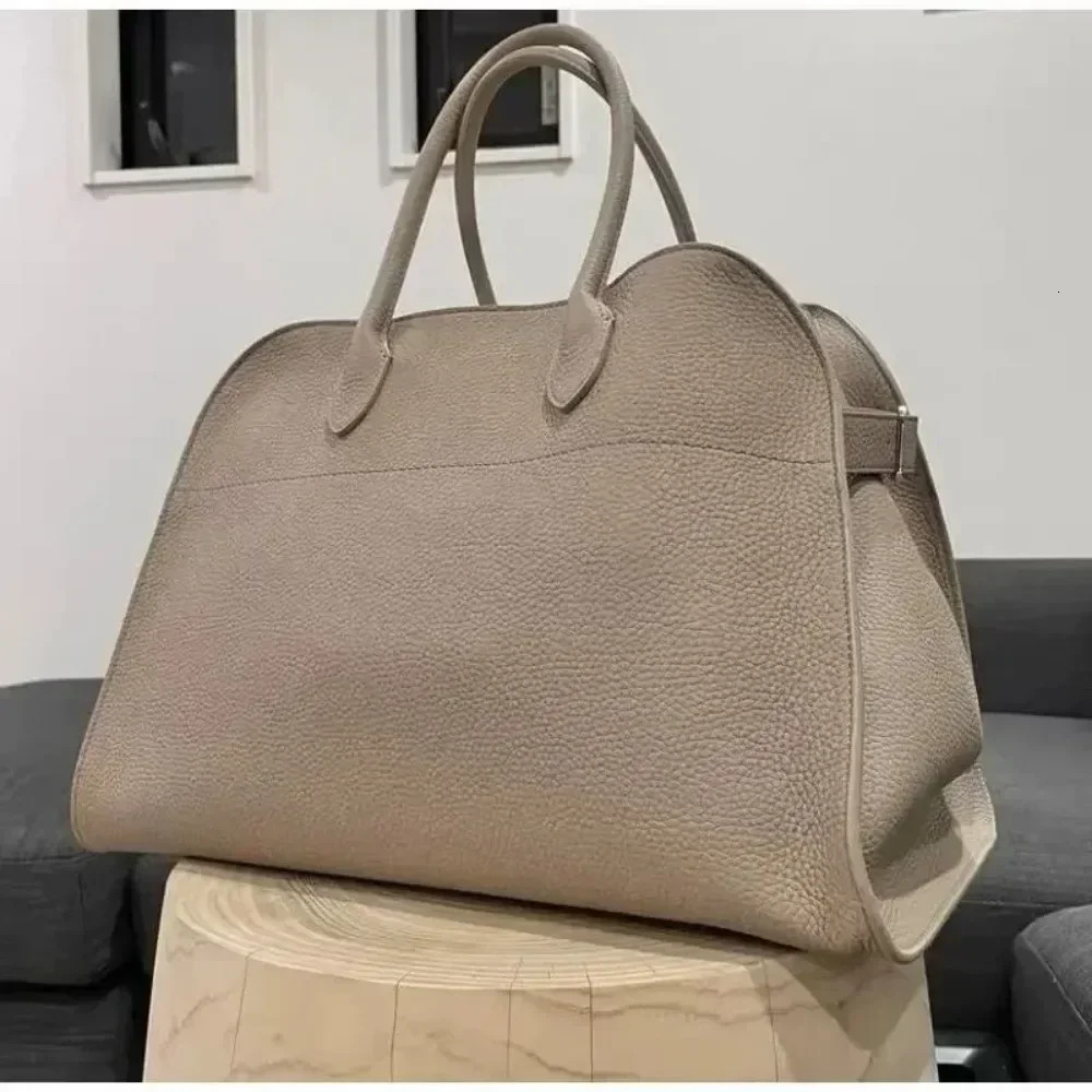 Cowhide Retro Bag,Large-Capacity Tote Bag, Leather Versatile Commuter Shoulder Handbag,Women's Boston Bag For Storage Polyester BagVoyage