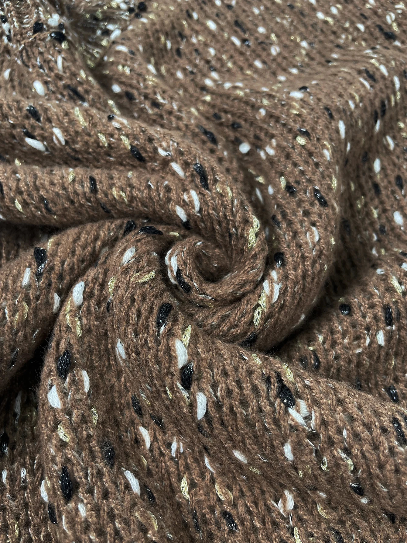 European and American womens casual sweater long sleeved round neck dot sweater 241113