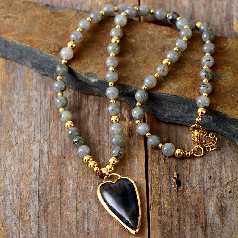 Bohemia Gems Stone Heart Pendant Necklace Women Labradorite Beaded Short Choker Necklace Boho Jewelry Femme Wholesale
