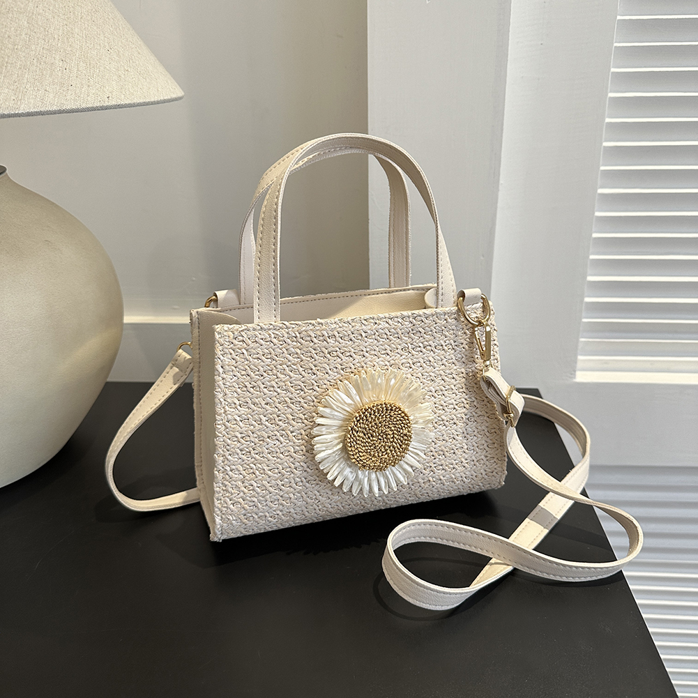 Sun Flower Straw Bag Handbag Adjustable Strap Woven Tote Bag for Daily Life Leisure