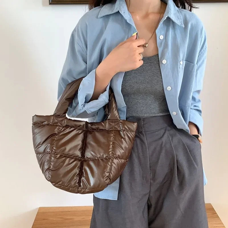 Winter Down Tote Bag for Women Puffer Handbag Trendy Chic Puffy Top Handle Bag Quilted Padded Shoulder er Shopper Bag 241114