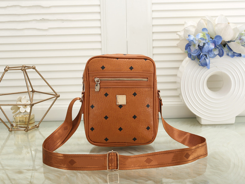 Designer classic tote Shopping Bag leather messenger cosmetic makeup Ladies with shoulder strap clutch men womens Wallet dhgate CrossBody Bags