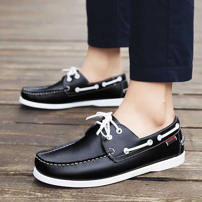 New genuine leather loafers for mens Moccasin driving shoes casual fiable breathable dock classic boat shoesXJ250118