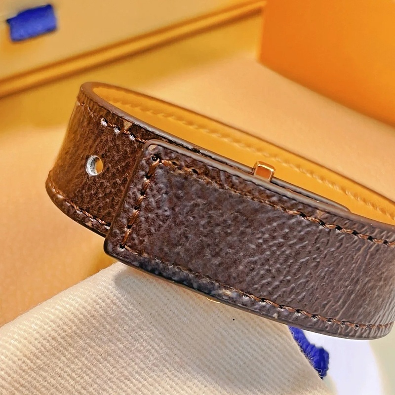 Old flower bracelet designer charm bracelet leather bracelets classic style sports mens jewelry flower bracelet pure color black brown leisure xb116 Y4