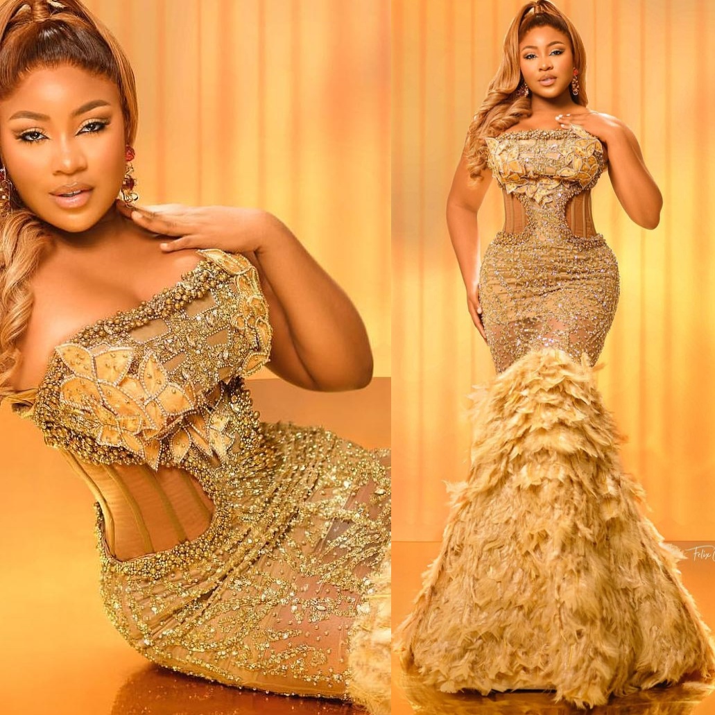 2024 Plus Size Gold Illusion Mermaid Prom Dresses For Special Occasions Florals Beaded Feather Evening Party Birthday Gowns Dress For Women Vestidos d