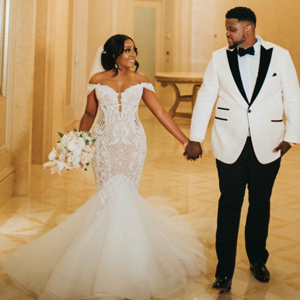 Africa Dubai White Floral Appliques Fish Bridal Gowns Plus Size Sheer Nude Tulle Long Sleeves Satin Mermaid Wedding Dresses Plus Size 01