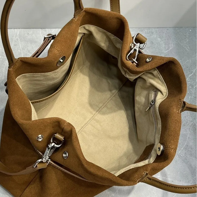 Autumn New Genuine Leather Suede Women's Bag Large Capacity Tote Frosted Single Shoulder Diagonal Handbag For Women BagVoyage