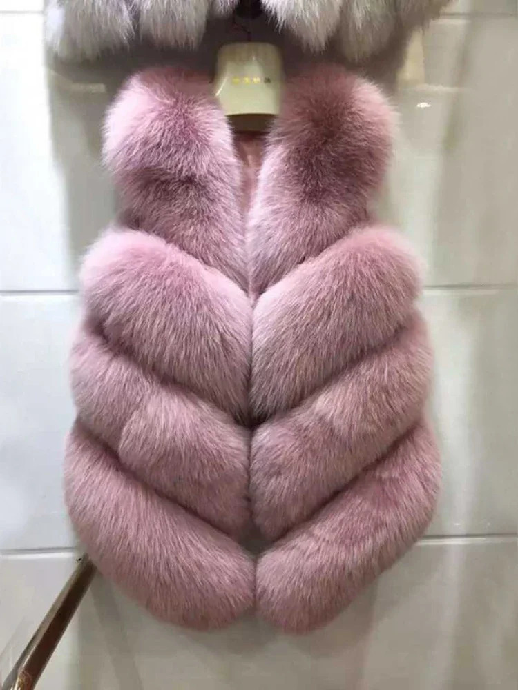 Womens sleeveless jacket womens fox fur vest winter fox fur jacket womens short faux fur coat elegant womens warm vest 241113