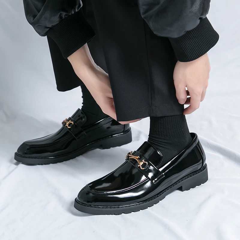 New Luxury Slip Dress Shoes Men Genuine Leather Italian Loafer Shoes for Men Black Brown Brand Formal Oxford Men Casual ShoesXJ250118