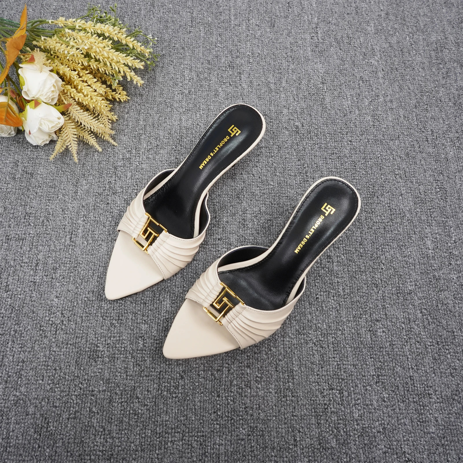 2024 Womens Summer New Pointed Fish Mouth Sliding High Heels Sexy Anti slip Outdoor Sliding GJ Metal Decorative Single Shoes 241113