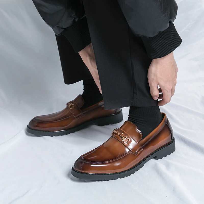 New Luxury Slip Dress Shoes Men Genuine Leather Italian Loafer Shoes for Men Black Brown Brand Formal Oxford Men Casual ShoesXJ250118