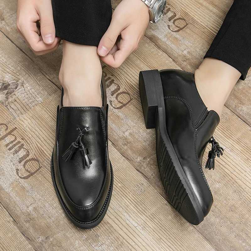 New pointed tassel loafers mens British high-end fi leather shoes casual business loafers a slip- big size 46XJ250118