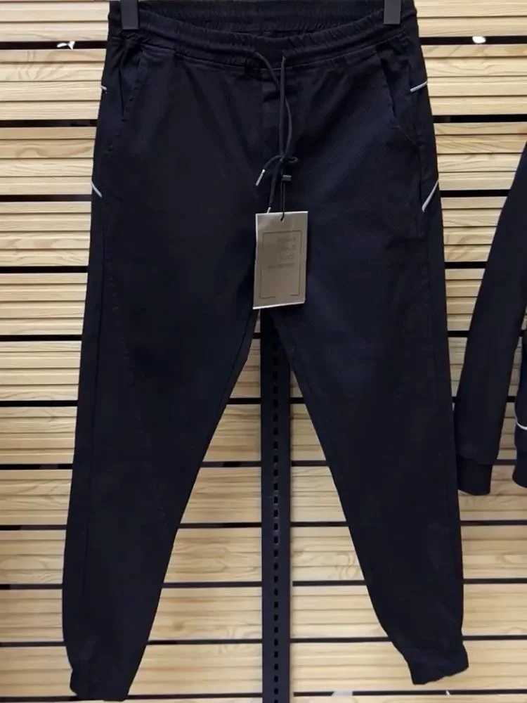 Mens 2024 Spring New Mens Ultra Thin Leisure Set 2023 Fashion Korean Sports Two Piece Set Mens Track and Field Set X241113